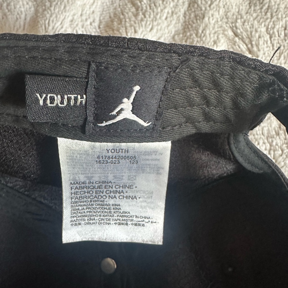 Jumpman Michael Jordan Basketball Hat Cap Snap Back Youth One Size Black logo - Picture 7 of 8